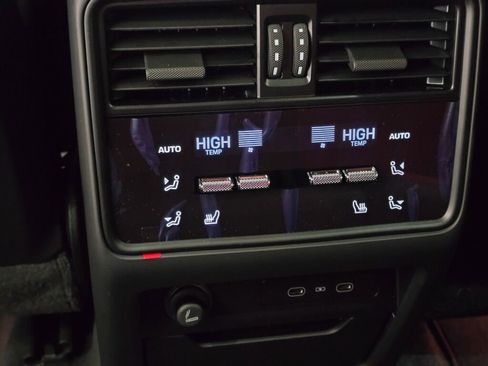 New 2026 Porsche Cayenne image 20