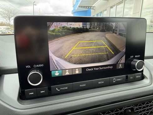 Used 2025 Honda Accord SE image 6