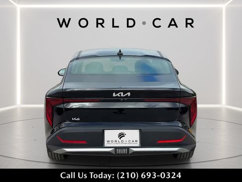Used 2025 Kia K4 EX FWD image 4