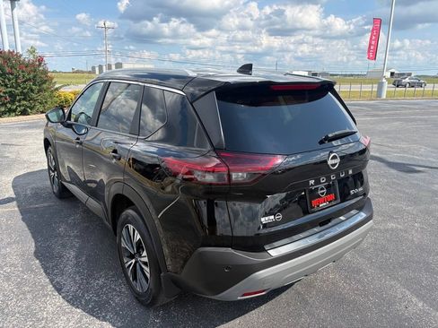 Used 2023 Nissan Rogue SV w/ SV Premium B Package AWD/4WD image 7
