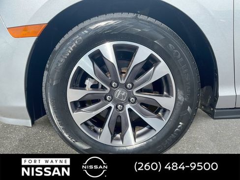 Used 2024 Honda Odyssey EX-L image 10