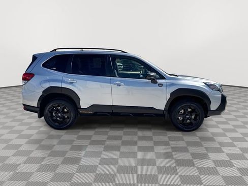 Used 2025 Subaru Forester Wilderness AWD/4WD image 11