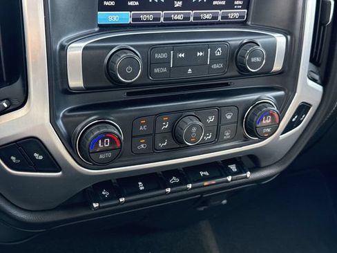 Certified 2018 GMC Sierra 2500 SLT w/ Snow Plow Prep Package AWD/4WD image 16