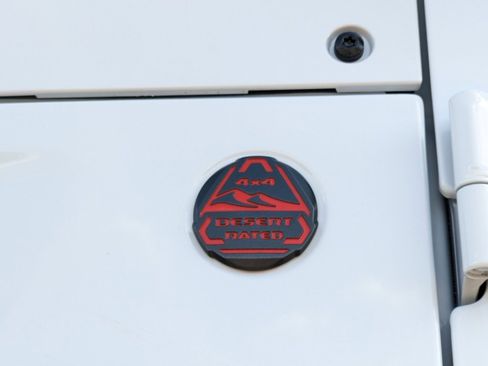 New 2026 Jeep Gladiator Mojave image 24