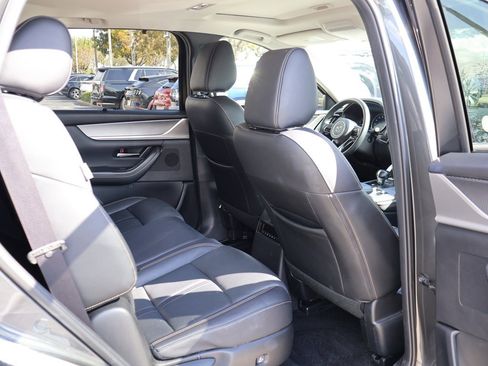 Used 2024 MAZDA CX-90 3.3 Turbo w/ Preferred Plus image 38