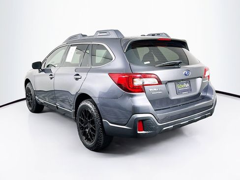Used 2019 Subaru Outback 2.5i AWD/4WD image 5