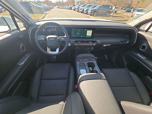 New 2026 Hyundai Palisade Limited FWD image 18