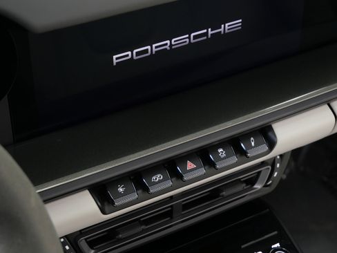 Used 2022 Porsche 911 Targa 4 GTS image 31