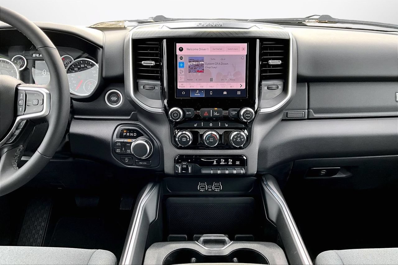 New 2026 RAM 1500 Big Horn AWD/4WD image 12