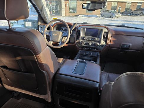 Used 2015 Chevrolet Silverado 3500 High Country w/ Duramax Plus Package image 16