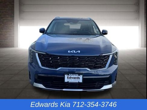 New 2025 Kia Sorento EX w/ Panoramic Sunroof Package image 5