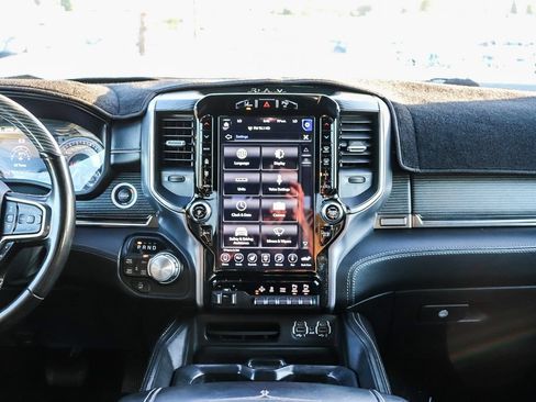 Used 2021 RAM 1500 Limited AWD/4WD image 16