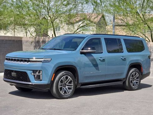 New 2026 Jeep Grand Wagoneer L 4WD image 13