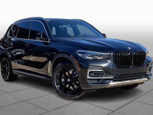 Used 2023 BMW X5 xDrive40i w/ Premium Package image 4