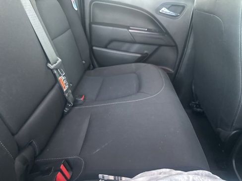 Used 2018 Chevrolet Colorado LT image 11