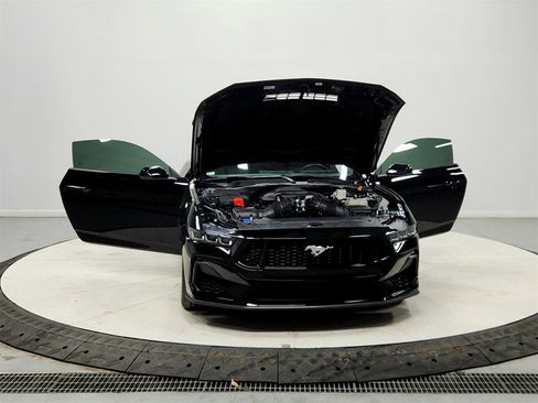 Used 2024 Ford Mustang GT image 10
