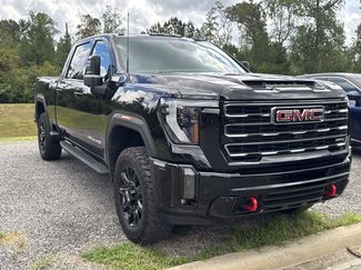 Used 2024 GMC Sierra 2500 AT4 w/ AT4 Premium Plus Package AWD/4WD video 1