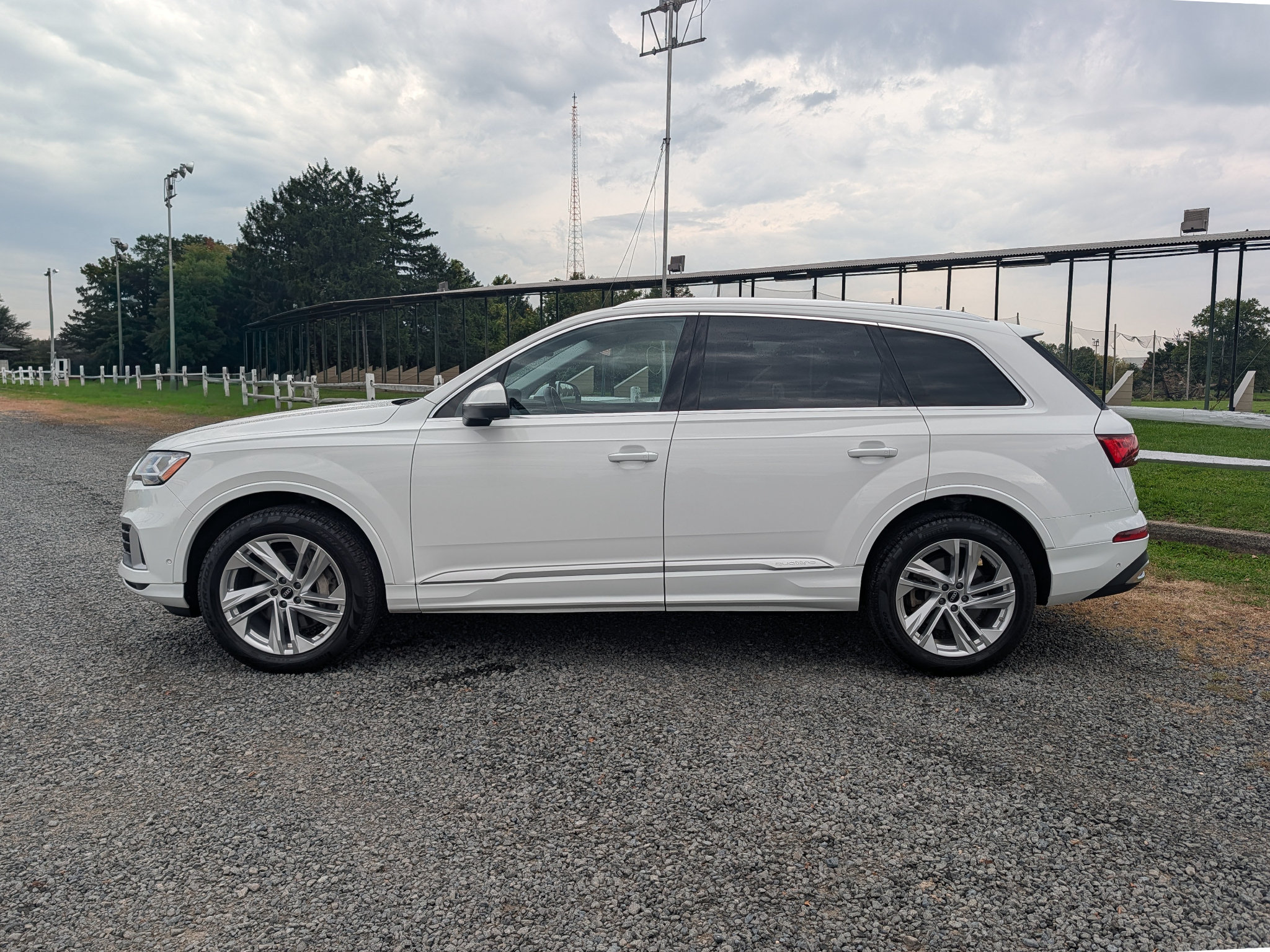 Used 2023 Audi Q7 2.0T Premium w/ Convenience Package AWD/4WD image 9