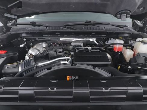 Used 2025 GMC Sierra 3500 AT4 w/ AT4 Premium Plus Package AWD/4WD image 15