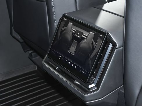 Used 2025 Tesla Cybertruck AWD Crew Cab image 55