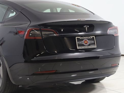 Used 2023 Tesla Model 3 Standard Range RWD image 23
