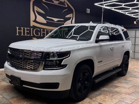 Used 2017 Chevrolet Tahoe LS w/ All-Season Package RWD image 4