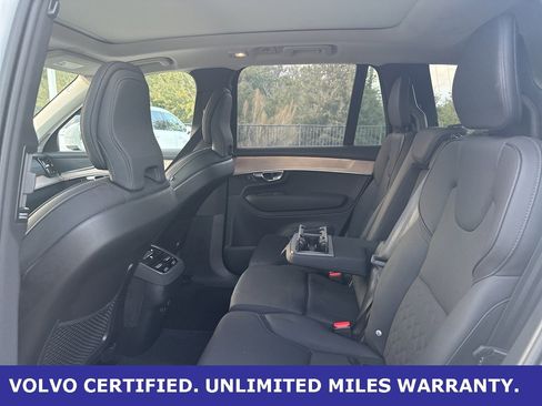 Certified 2025 Volvo XC90 B6 Plus image 17