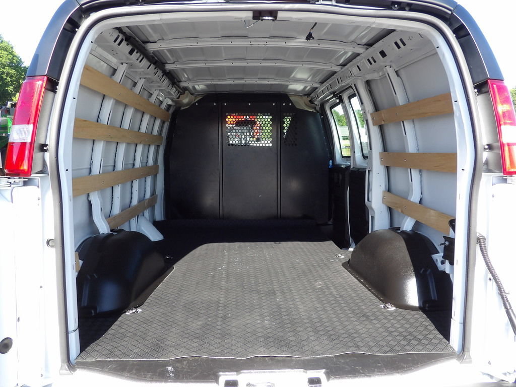 Used 2025 GMC Savana 2500 w/ Driver Convenience Package RWD image 44