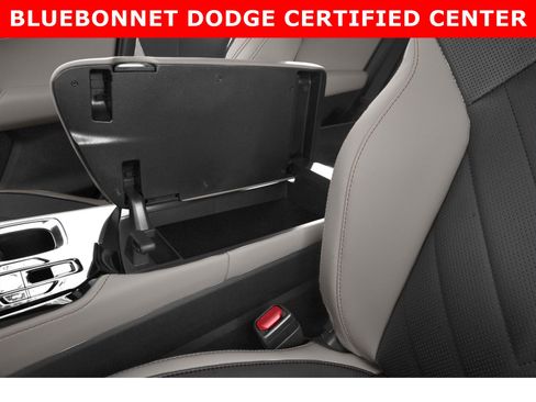 Used 2024 Lexus NX 350h AWD w/ Vision Package image 9