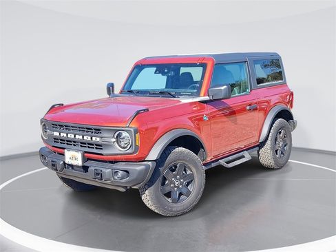 Used 2024 Ford Bronco Black Diamond image 1