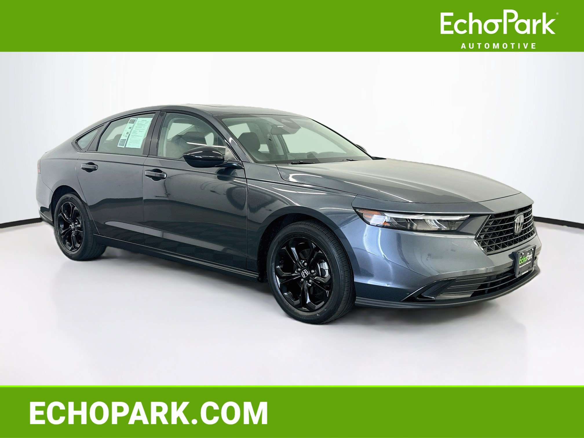 Used 2025 Honda Accord SE image 1