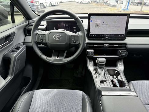 Used 2026 Toyota RAV4 XSE w/ Weather Package AWD/4WD image 8