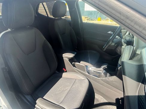Used 2026 Buick Encore GX Preferred AWD/4WD image 33