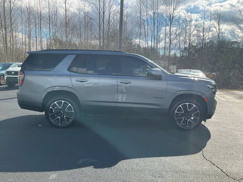 Used 2021 Chevrolet Tahoe RST w/ Luxury Package RWD image 4