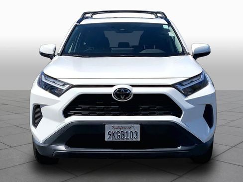 Used 2024 Toyota RAV4 XLE w/ Convenience Package FWD image 3