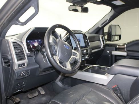 Used 2022 Ford F250 Lariat w/ Lariat Ultimate Package image 25