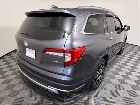 Used 2022 Honda Pilot Touring image 6