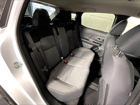 New 2026 Nissan Kicks SV image 22