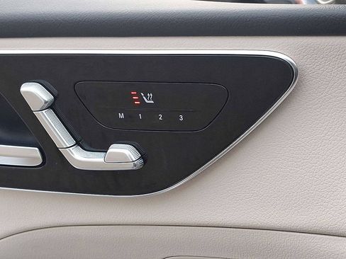 Used 2023 Mercedes-Benz C 300 4MATIC Sedan image 18