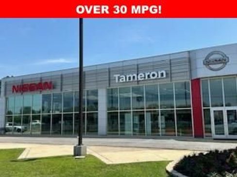 New 2025 Nissan Versa S w/ Trunk Package FWD image 27