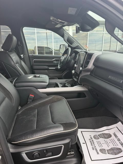 Used 2023 RAM 1500 Laramie AWD/4WD image 18