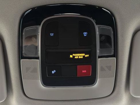 Used 2025 Hyundai Tucson SE AWD/4WD image 29