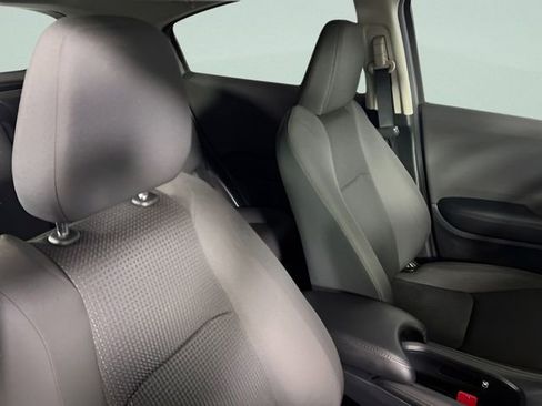 Used 2019 Honda HR-V EX image 42