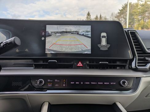 Used 2023 Kia Sportage EX image 15