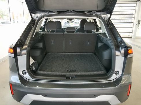 New 2026 Volkswagen Tiguan S image 13