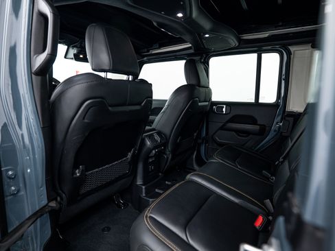 Used 2024 Jeep Wrangler Unlimited Rubicon 392 image 21