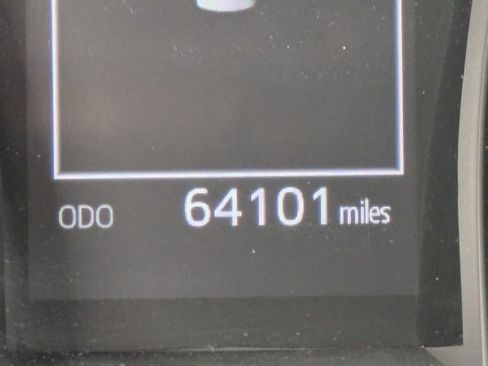 Used 2023 Toyota Camry SE image 25