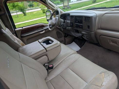 Used 2003 Ford F350 Lariat AWD/4WD image 34