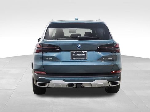 New 2026 BMW X5 xDrive50e w/ Premium Package image 4