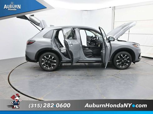 New 2026 Honda HR-V EX-L image 37
